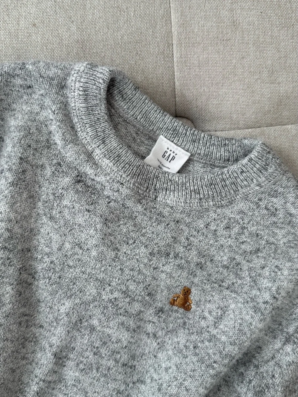 GAP Boys Gray Sweater — Size 12-18 Months